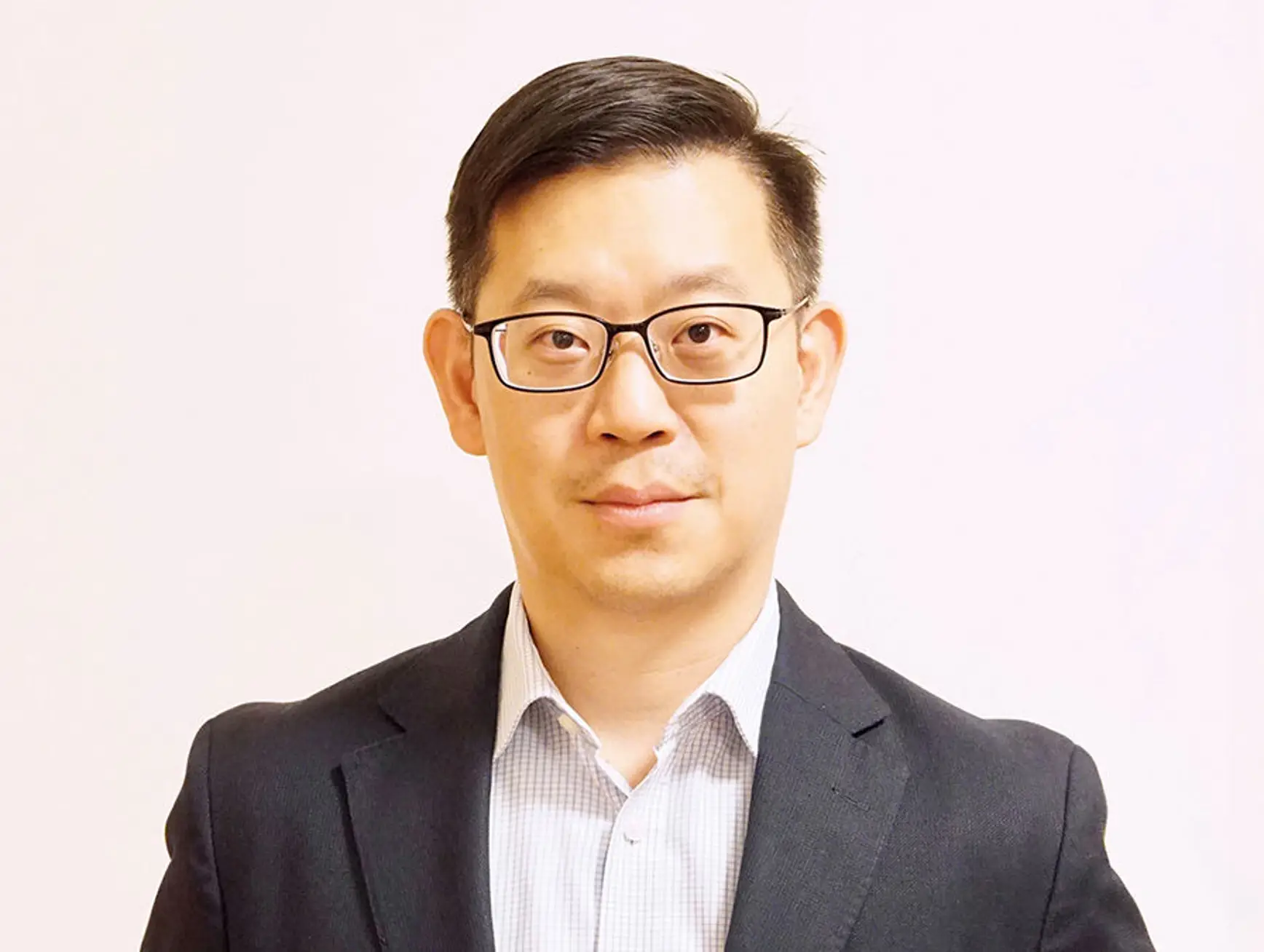 AMINA Ludovic Shum S