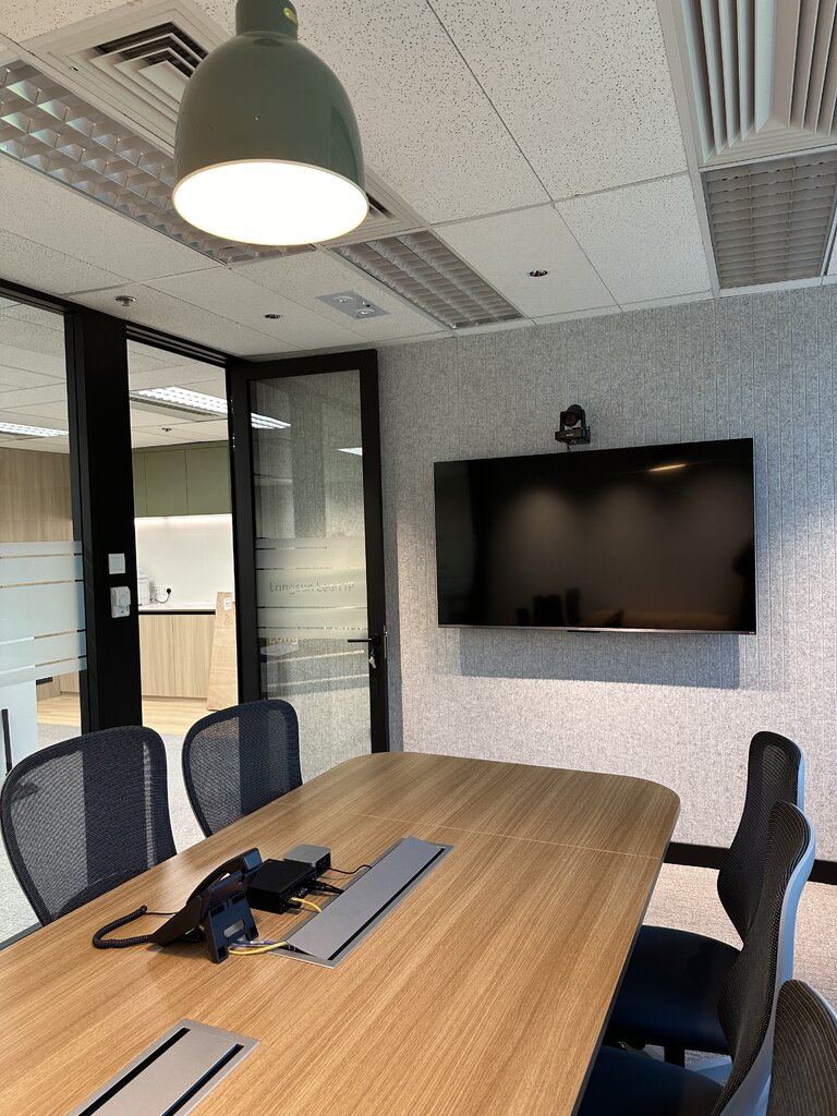 Design and Build workspace for new setup office in Hong Kong thumbnail