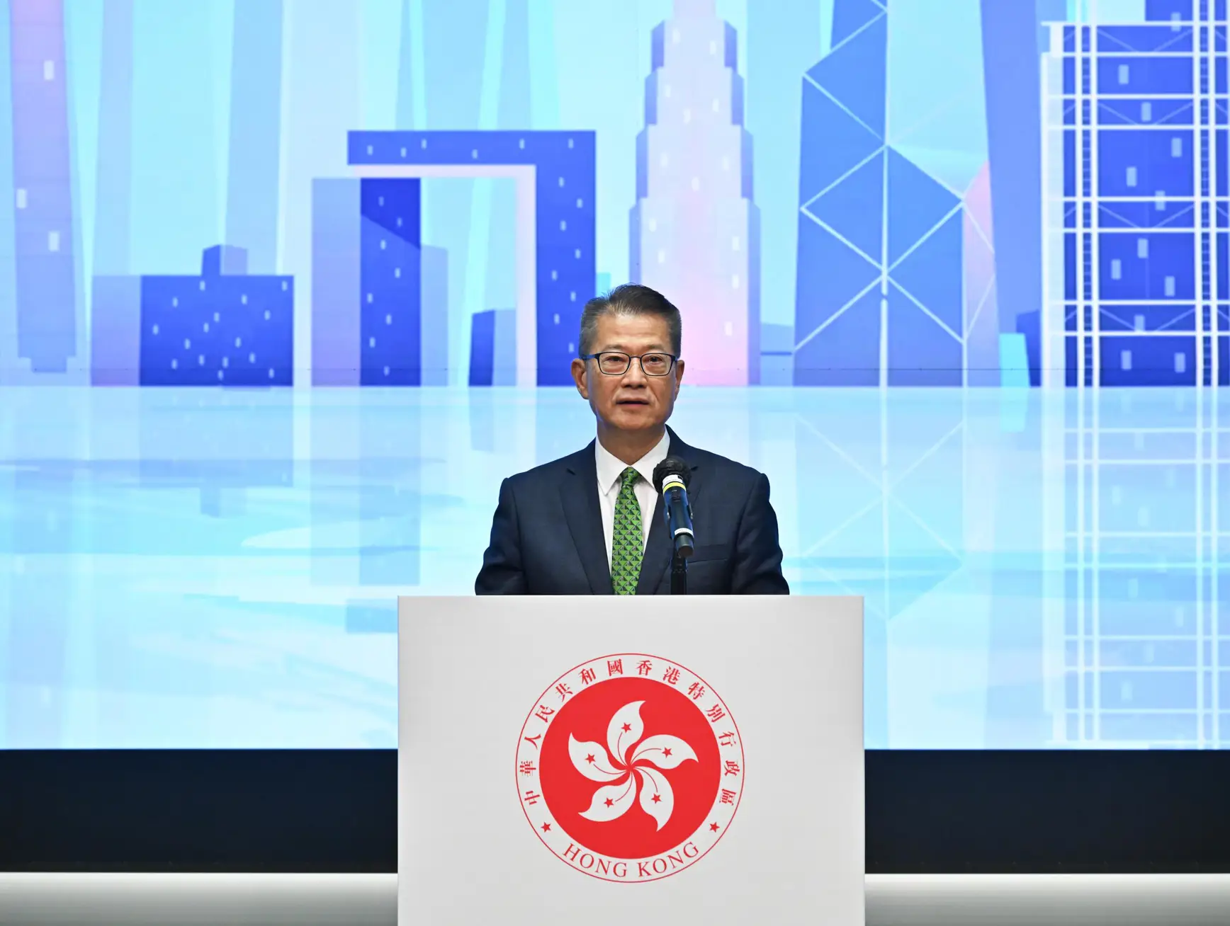 P2025100600200 Photo 1314472